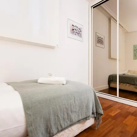 Apartment Well Located In The Old Town Hondarribia