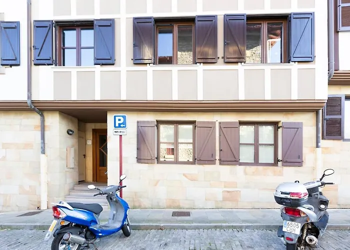 Well Located In The Old Town *