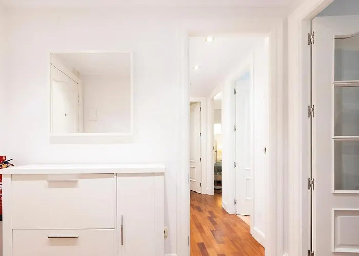 Well Located In The Old Town Apartment *