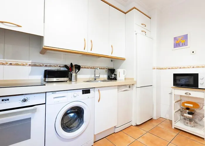 Apartment Well Located In The Old Town Hondarribia